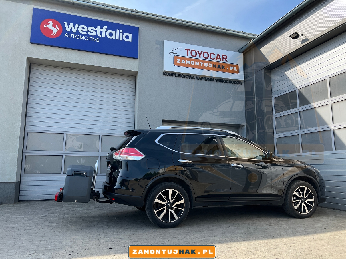 Praktyczny Ford Focus z boxem transportowym Westfalia - zwiększ przestrzeń bagażową i podr&oacute;żuj bez ograniczeń